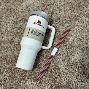 Stanley, Mistletoe Twist